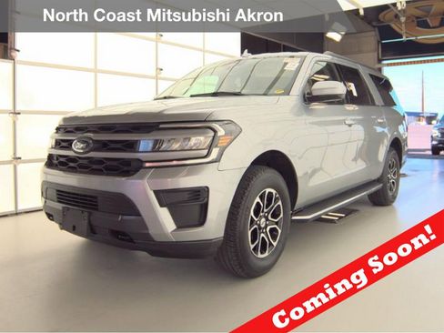 Used 2022 Ford Expedition Max XLT AWD/4WD image 1