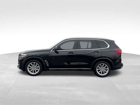 Certified 2023 BMW X5 xDrive40i w/ Premium Package image 2