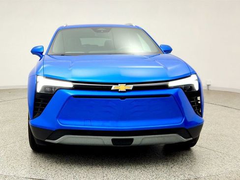 Used 2024 Chevrolet Blazer EV LT AWD/4WD image 2