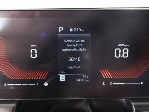 Used 2025 Kia K5 GT-Line w/ GT-Line Premium Package image 4