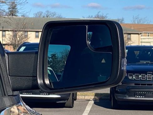 New 2026 RAM 1500 4x4 Crew Cab image 13