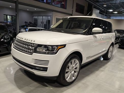 Used 2016 Land Rover Range Rover Supercharged AWD/4WD image 3