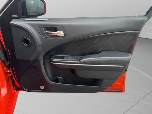 Used 2017 Dodge Charger R/T Scat Pack w/ Beats Audio Group image 13