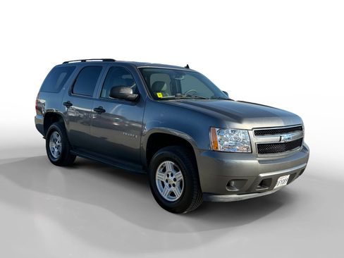 Used 2007 Chevrolet Tahoe LS RWD image 7
