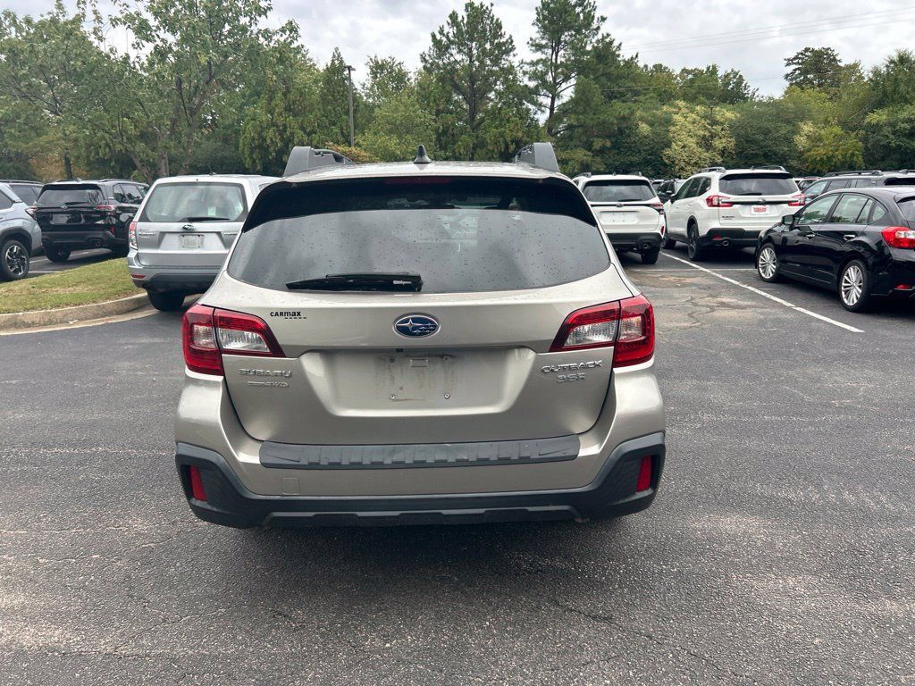 Used 2019 Subaru Outback 3.6R Limited AWD/4WD image 4