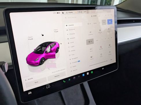 Used 2023 Tesla Model 3 Standard Range image 24