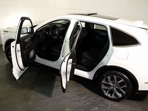 Certified 2023 Acura MDX SH-AWD w/ Technology Package image 5