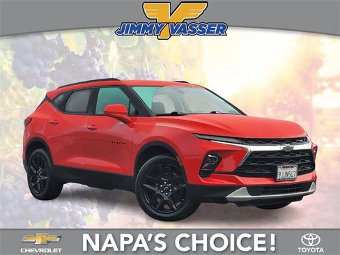 Used 2023 Chevrolet Blazer LT w/ Convenience Package image 1
