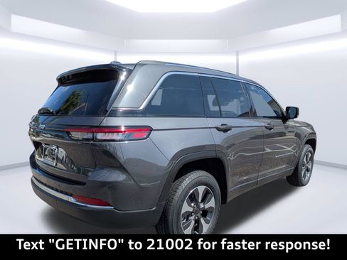 Used 2022 Jeep Grand Cherokee Limited 4xe AWD/4WD image 3