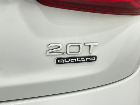 Used 2018 Audi Q3 2.0T Premium w/ Convenience Package image 41