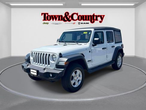 Used 2023 Jeep Wrangler Unlimited Sport AWD/4WD image 4