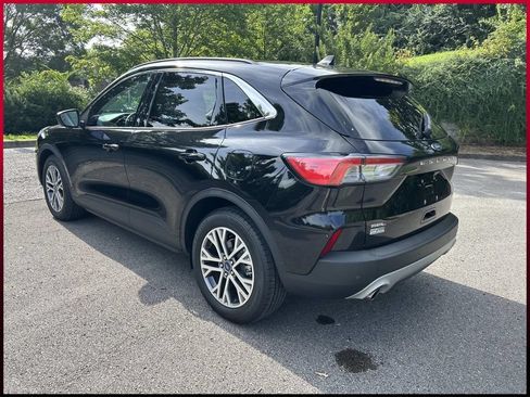 Used 2021 Ford Escape SEL w/ Technology Package FWD image 5