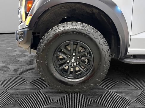 Used 2025 Ford F150 Raptor AWD/4WD image 14