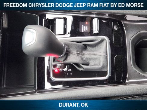 New 2026 Jeep Compass Latitude image 16