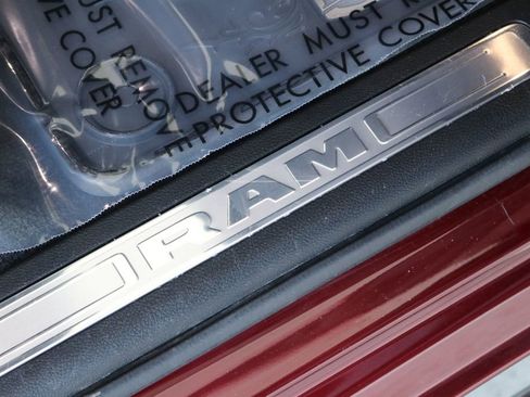 Used 2022 RAM 1500 Limited w/ Body Color Bumper Group image 34