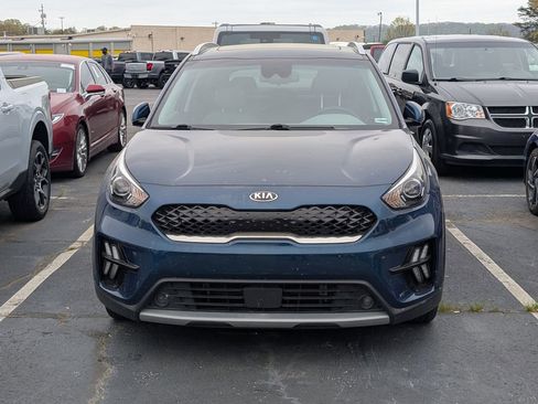 Used 2020 Kia Niro EX Premium image 5