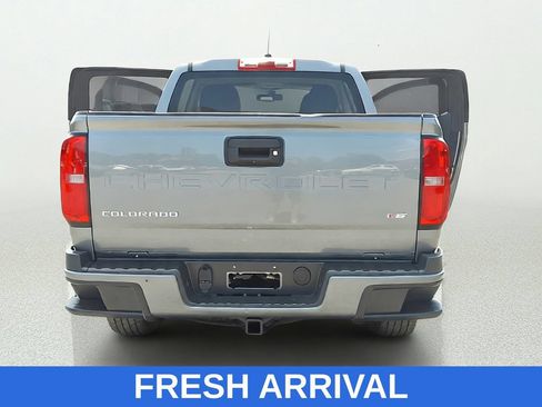 Used 2022 Chevrolet Colorado LT AWD/4WD image 14