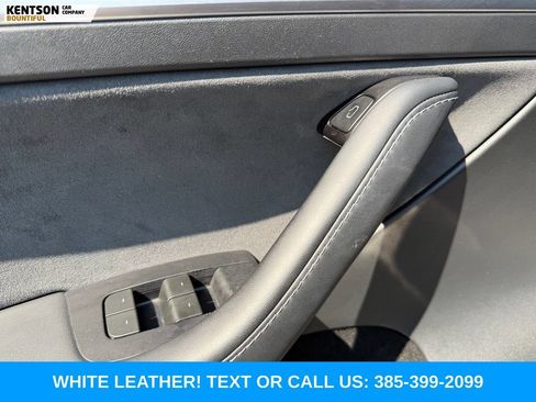 Used 2024 Tesla Model Y Performance AWD/4WD image 16