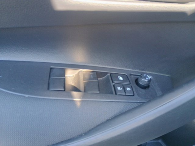 Used 2022 Toyota Corolla LE FWD image 23