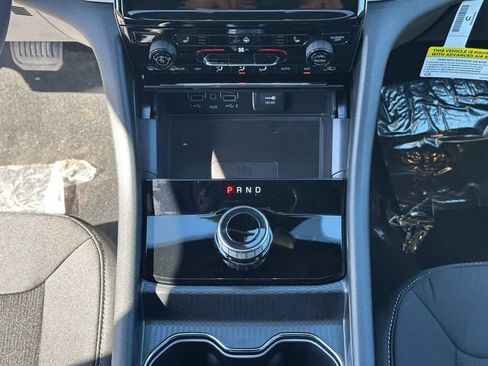 New 2025 Jeep Grand Cherokee Laredo X w/ Luxury Tech Group I AWD/4WD image 19