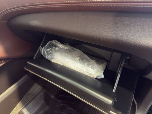 Used 2018 Chevrolet Tahoe Premier image 24