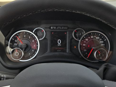 New 2026 RAM 2500 Lone Star AWD/4WD image 9