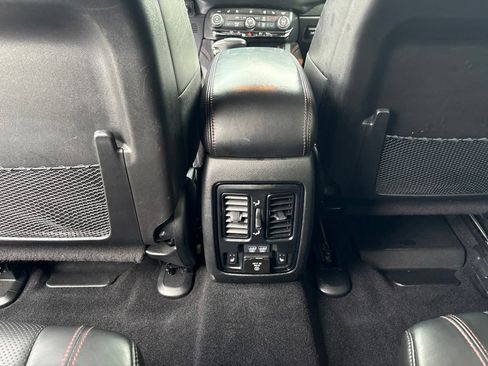 Certified 2021 Dodge Durango R/T w/ Blacktop Package AWD/4WD image 23