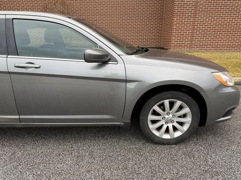 Used 2012 Chrysler 200 Touring w/ Cold Weather Group image 13