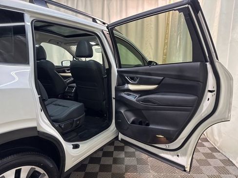 Certified 2022 Subaru Ascent Limited w/ Technology Package image 36