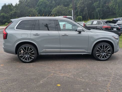 New 2026 Volvo XC90 B6 Plus w/ Protection Package Premier AWD/4WD image 7