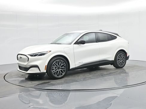 New 2025 Ford Mustang Mach-E Premium image 5