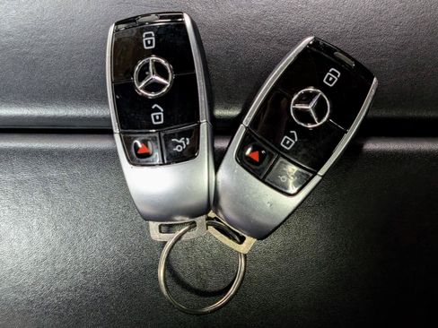 Used 2018 Mercedes-Benz E 43 AMG 4MATIC Sedan image 43