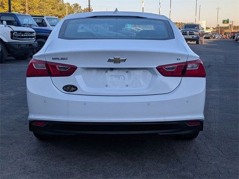 Used 2024 Chevrolet Malibu LT image 6