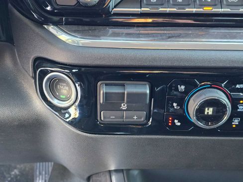 New 2025 Chevrolet Silverado 3500 LTZ w/ LTZ Premium Package AWD/4WD image 27
