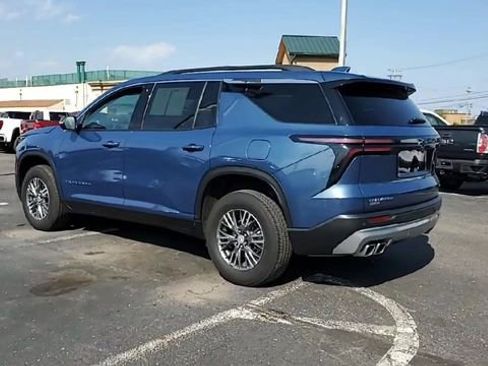 Certified 2024 Chevrolet Traverse LT w/ LPO, Floor Liner Package FWD image 6