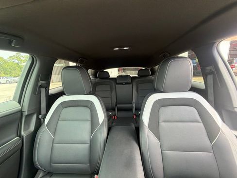 Used 2024 Chevrolet Blazer EV LT AWD/4WD image 8