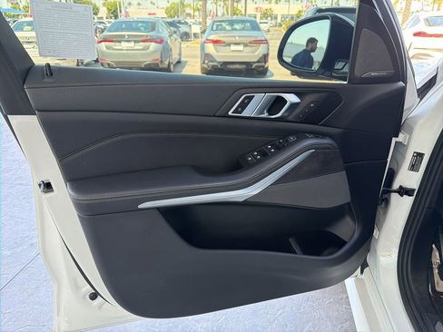 Used 2020 BMW X5 sDrive40i w/ M Sport Package RWD image 9