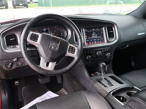 Used 2013 Dodge Charger R/T RWD image 11