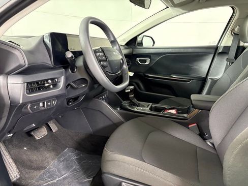 New 2026 Kia K4 LXS image 23