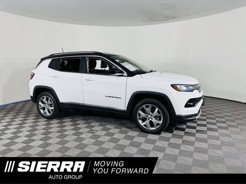 Used 2022 Jeep Compass Limited AWD/4WD image 1