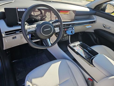 New 2026 Hyundai Tucson Blue SE image 15