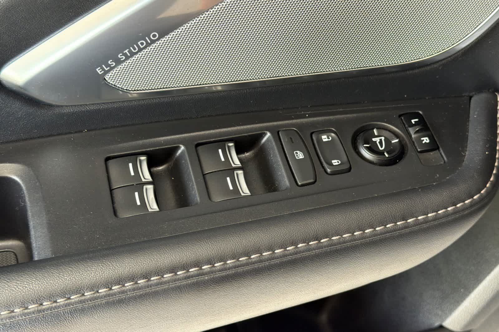 Used 2019 Acura RDX w/ Technology Package AWD/4WD image 13