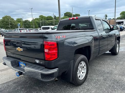Used 2018 Chevrolet Silverado 1500 LT w/ All Star Edition AWD/4WD image 3