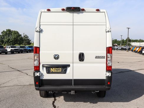 New 2026 RAM ProMaster 3500 w/ Convenience Group FWD image 5