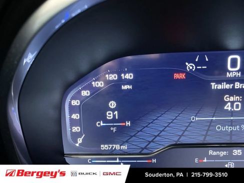 Certified 2023 GMC Yukon AT4 w/ AT4 Premium Plus Package AWD/4WD image 15