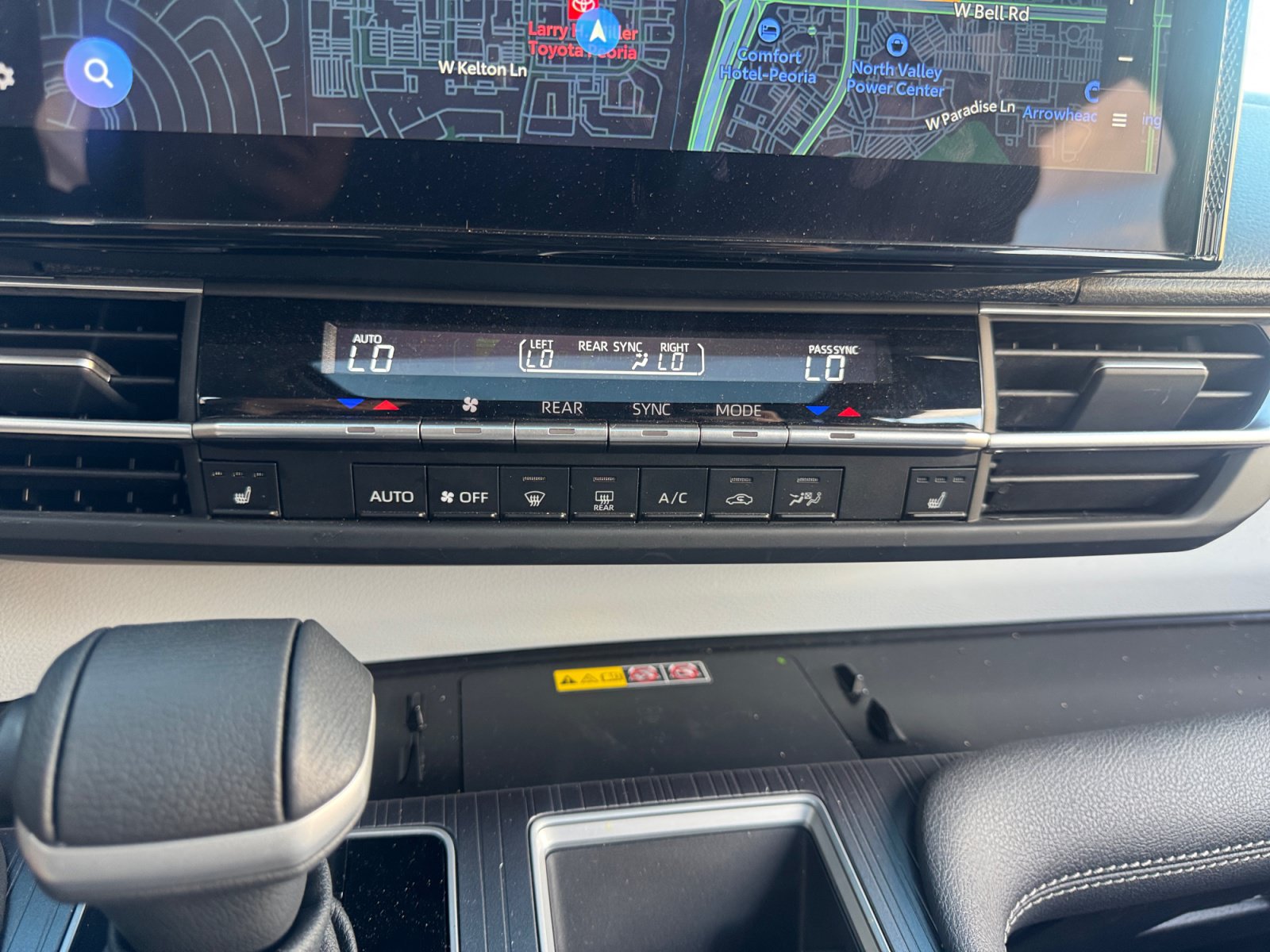 Certified 2026 Toyota Sienna XLE FWD image 12