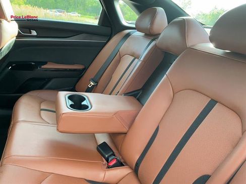 Used 2024 Kia K5 GT image 11