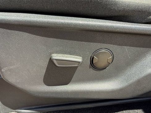 Used 2023 Ford F150 XLT AWD/4WD image 30