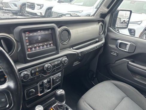 Used 2020 Jeep Wrangler Unlimited Sport image 30