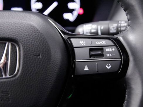 Certified 2024 Honda HR-V EX-L image 28